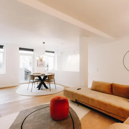 Apartment Beautiful On Stroget In Center