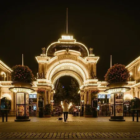 Lovely In Vibrant Area Of 公寓 *