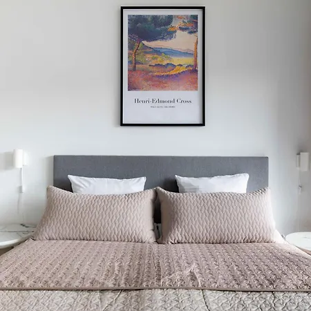 Stylish 3br W Two Balconies * Kopenhagen