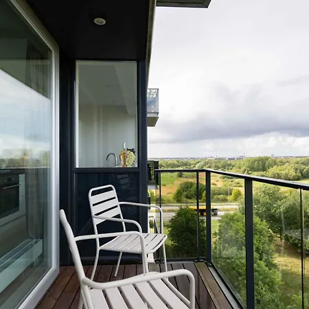 Stylish 3br W Two Balconies * Kopenhagen