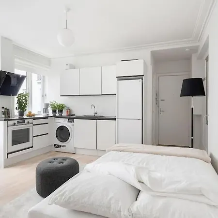 Apartament By The Lakes In The Of
