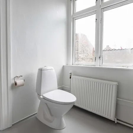 Rustic & Cozy 2br In Heart Of Cph By Stroget * Köpenhamn