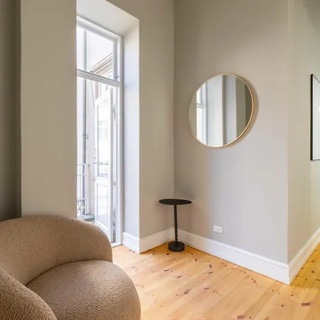 Daire Centrally Located 3 Bedroom *