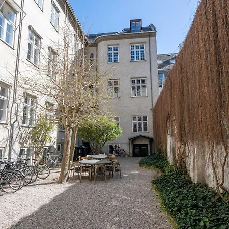 Centrally Located 3 Bedroom Daire *