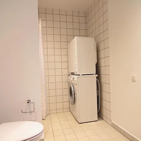 Cool 1-bed In Fantastic Osterbro Location ベッド・アンド・ブレックファスト コペンハーゲン