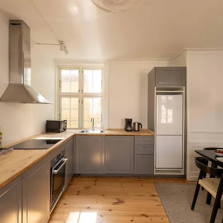 Big 4 Bedroom With Bathtub By Cph Hall Square Kodaň