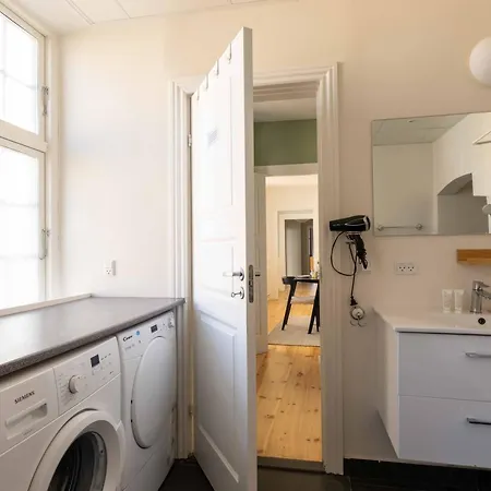 Apartmán Big 4 Bedroom With Bathtub By Cph Hall Square *