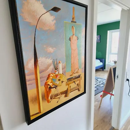 Spacious 120 Metres From Metro Copenhaga