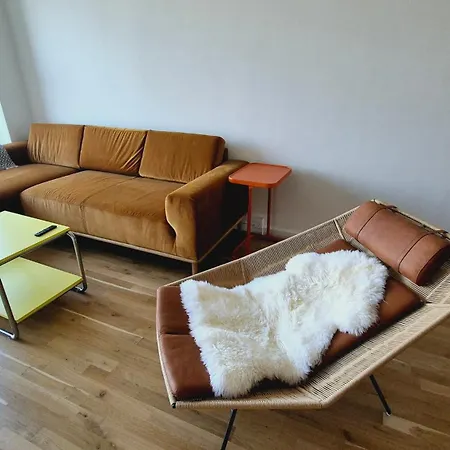 Apartamento Spacious 120 Metres From Metro