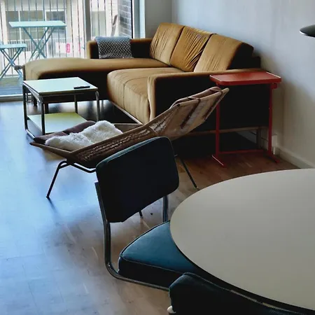 Spacious 120 Metres From Metro Apartamento Copenhaga