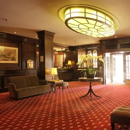Отель Profilhotels Plaza