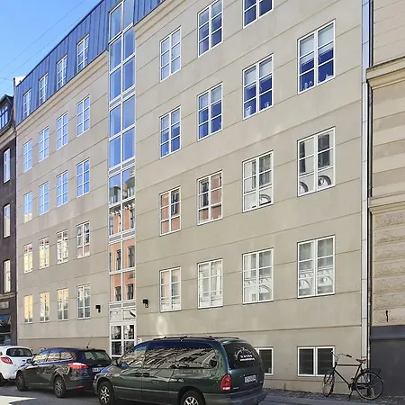 Lux Apartment, 2 Full Bathrooms, 4th Apartmán