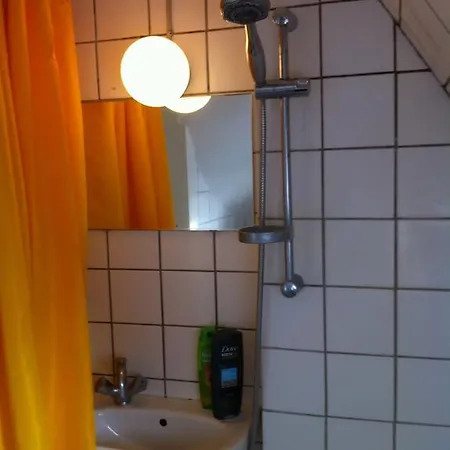 Korfuvej.rent.a.room بيت ضيافة 3*
