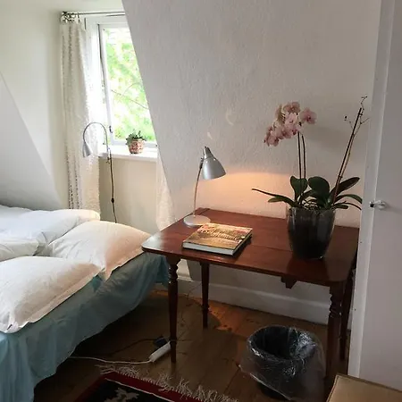 Korfuvej.rent.a.room بيت ضيافة 3*