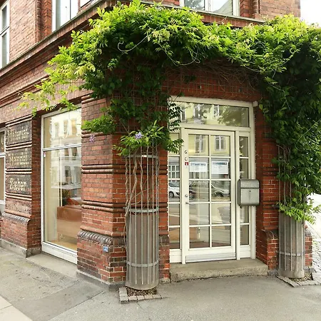 斯摩耶姆9号酒店 酒店 2*