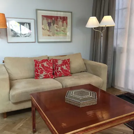 Korfuvej.rent.a.room بيت ضيافة 3*
